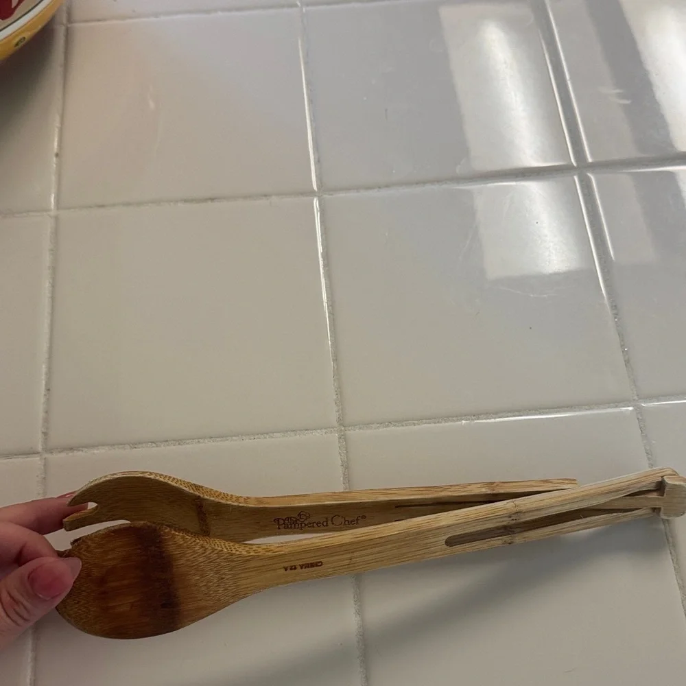 Pampered Chef Natural Bamboo Utensil Set for Salad